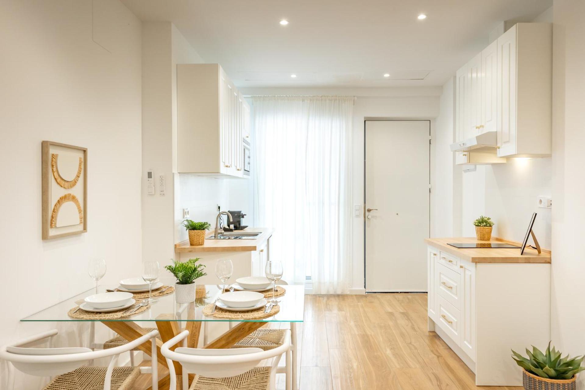 Isg Apartments Triana 1 Sevilla Exteriör bild