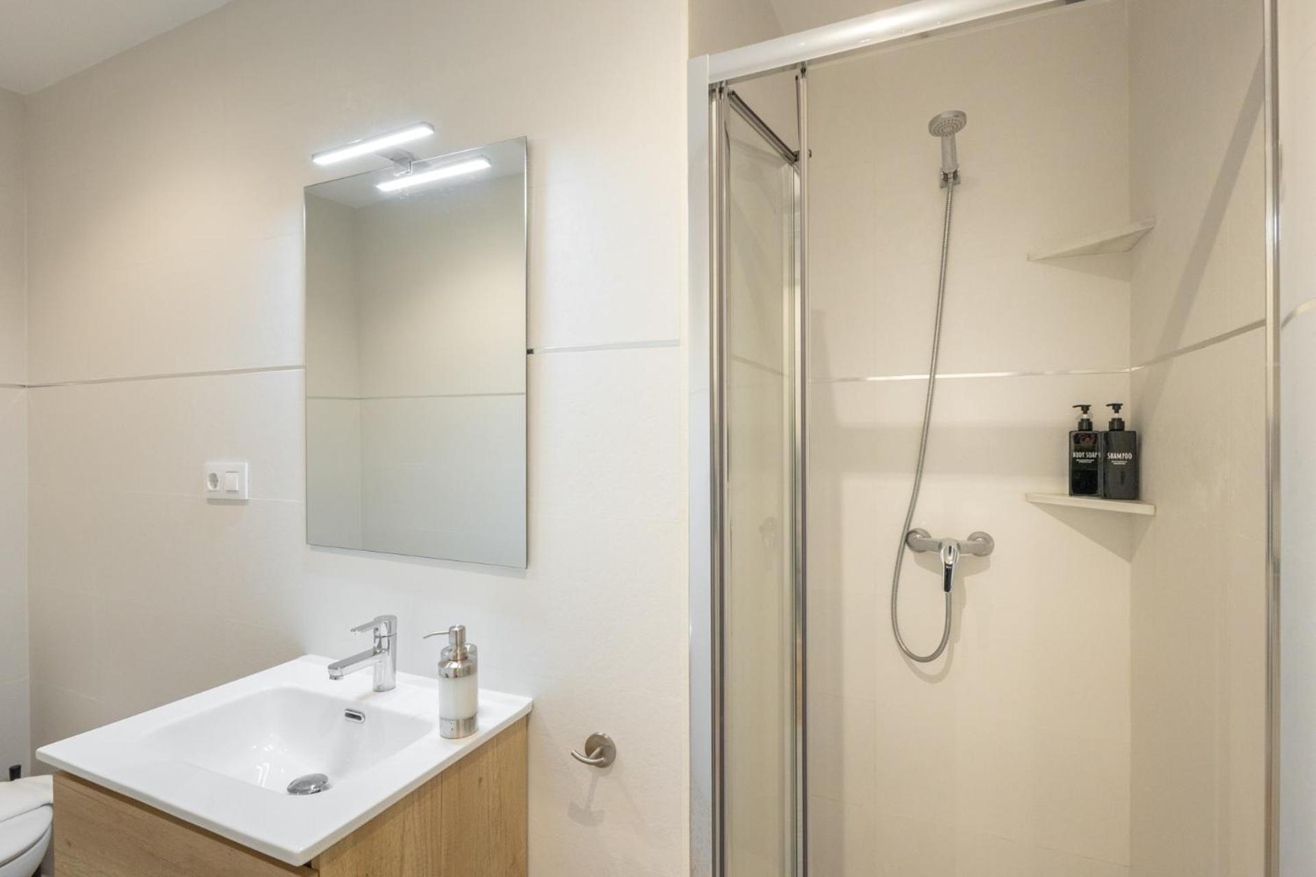 Isg Apartments Triana 1 Sevilla Exteriör bild
